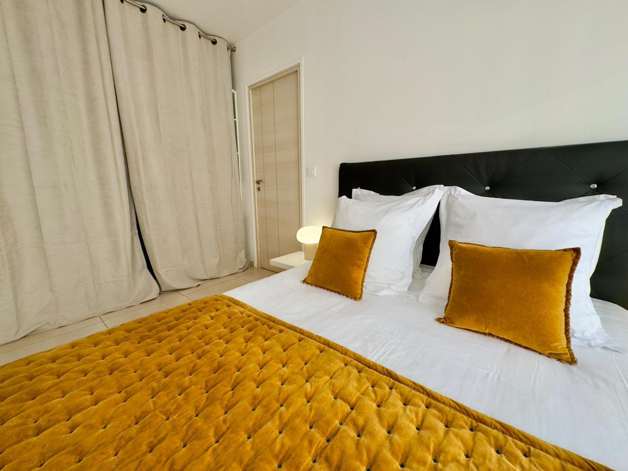 Superbe Appartement Avec Terrasse 1Mn Des Plages De La Croisette Cannes Ngoại thất bức ảnh
