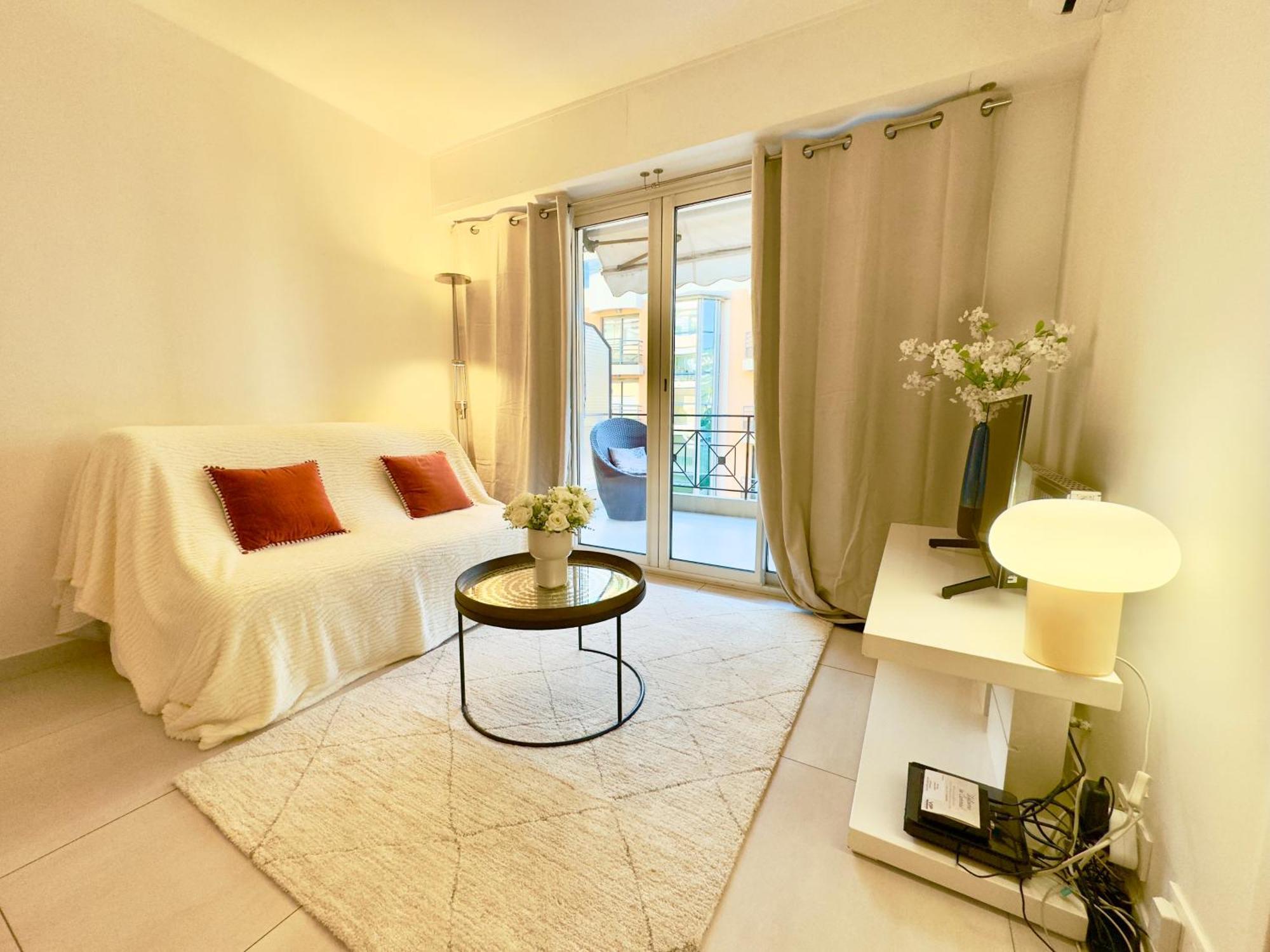 Superbe Appartement Avec Terrasse 1Mn Des Plages De La Croisette Cannes Ngoại thất bức ảnh
