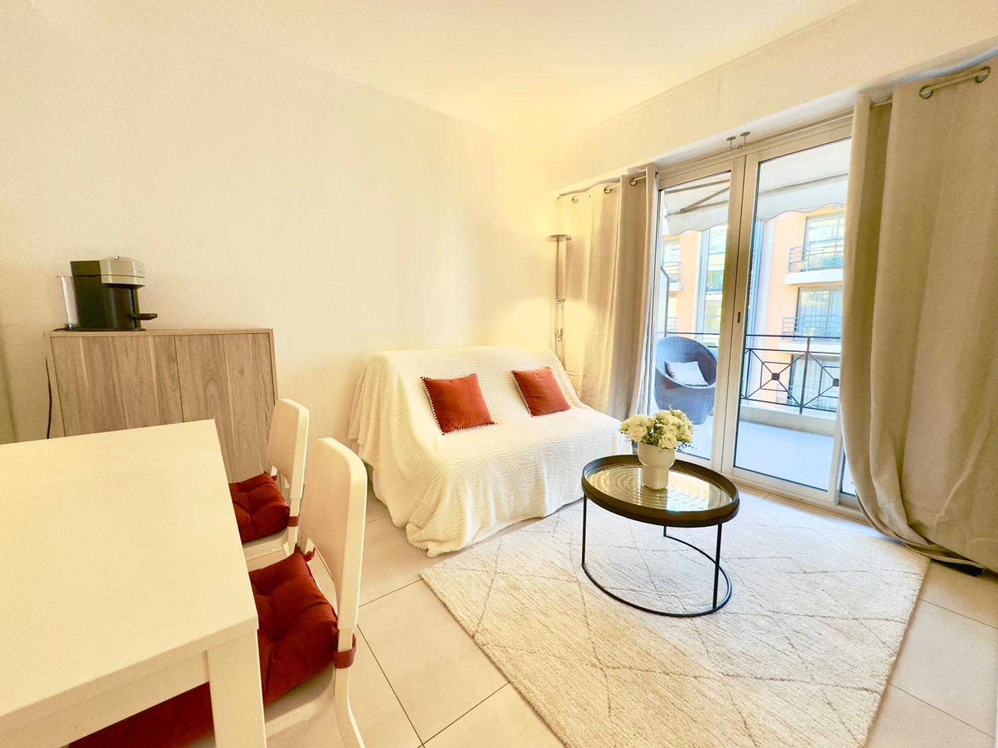 Superbe Appartement Avec Terrasse 1Mn Des Plages De La Croisette Cannes Ngoại thất bức ảnh